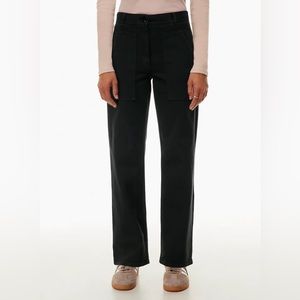 Aritzia Wilfred Free Modern Utility Pant - size 2 black
